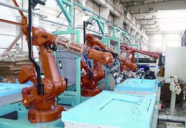 還在“佛系”手工噴涂？“仙系”手把手示教機器人已經駕臨！-3