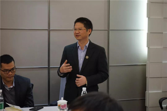 南部地區不飽和樹脂生產企業座談會在廣東博皓圓滿舉行，廣東博皓董事長賴厚平先生作了發言