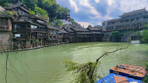 “湘”約鳳凰，相守未來——2022博皓快樂湖南行    -22